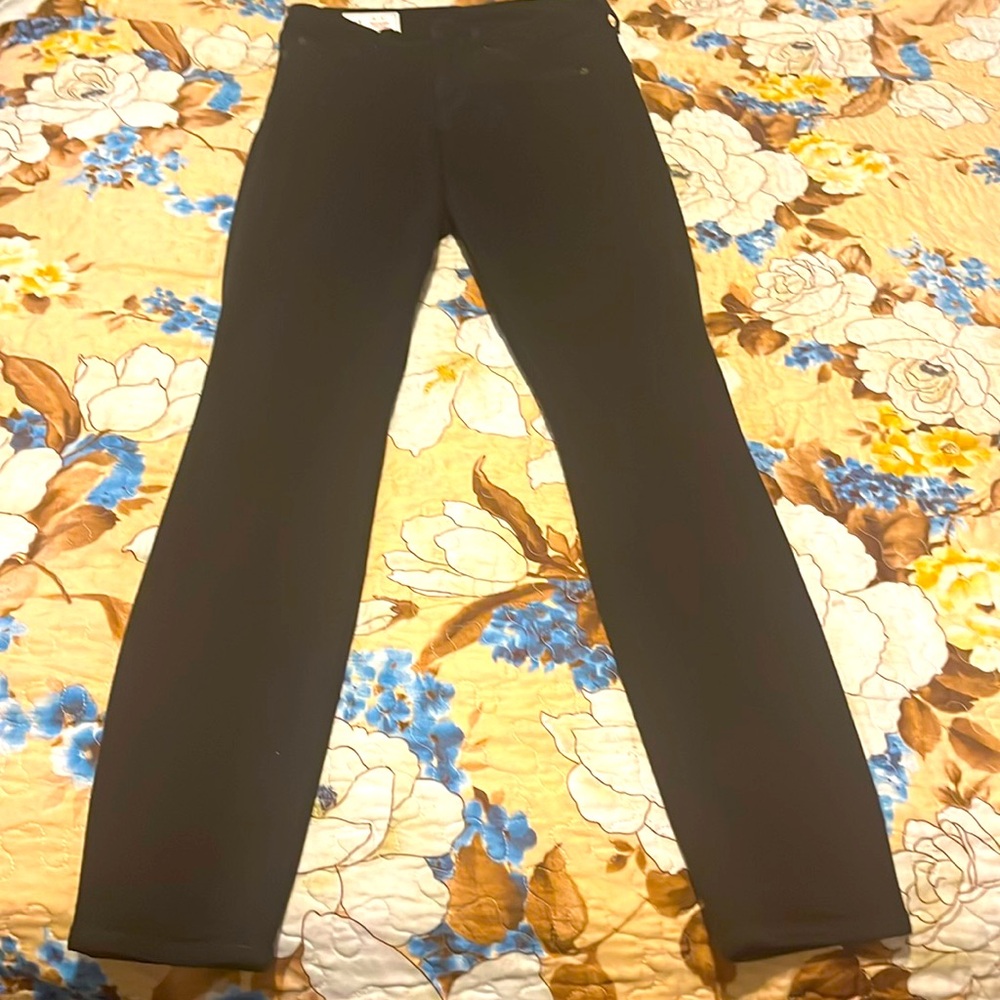 Skinny black jeans
